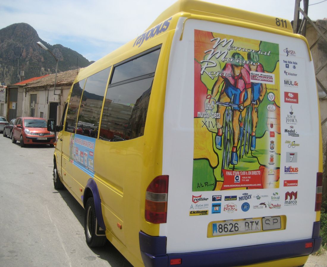 Coche Escoba